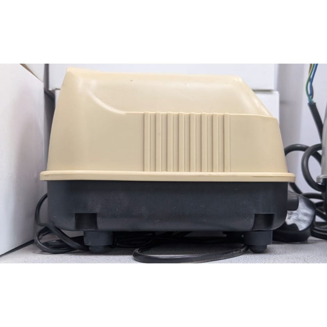 Cloverleaf Air Pumps Air pump at Pond Supplies Essex Online Store 